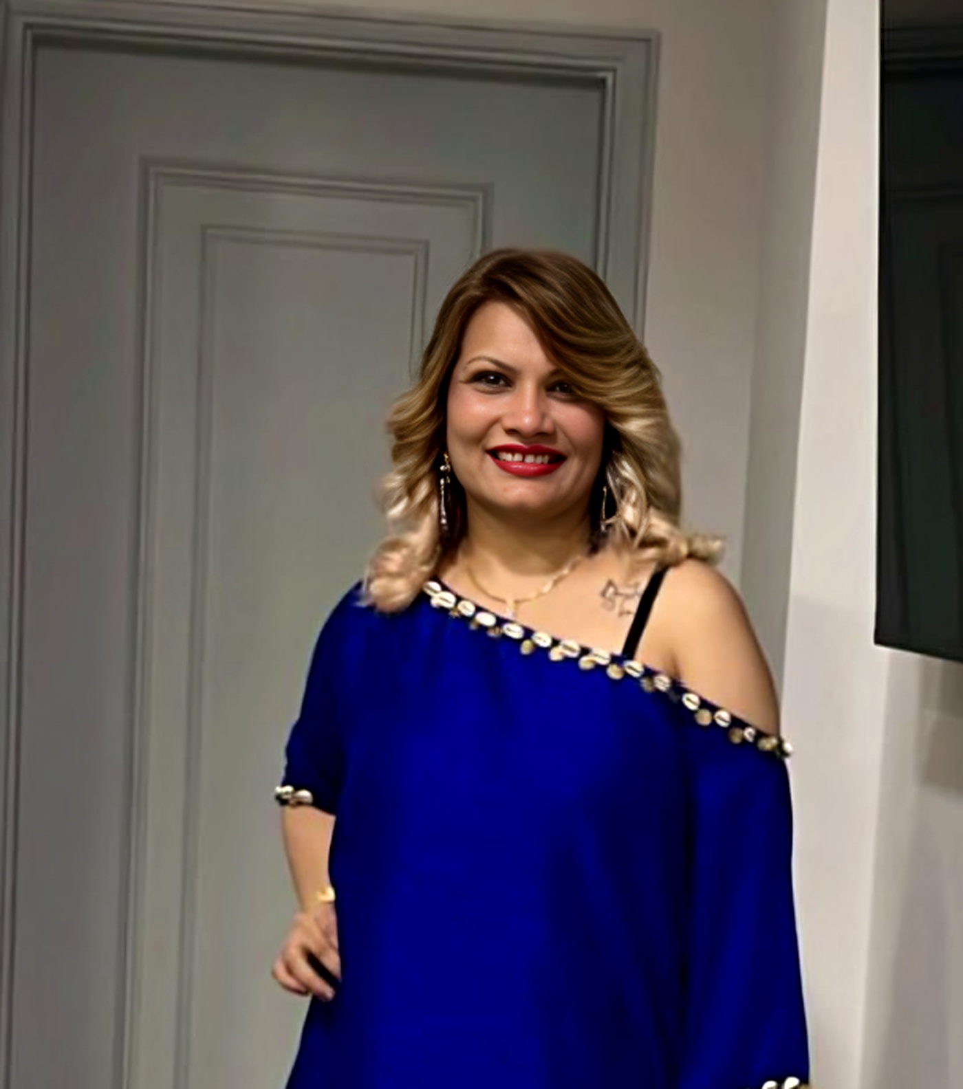 Mahinaa Makeovers founder and makeup artist