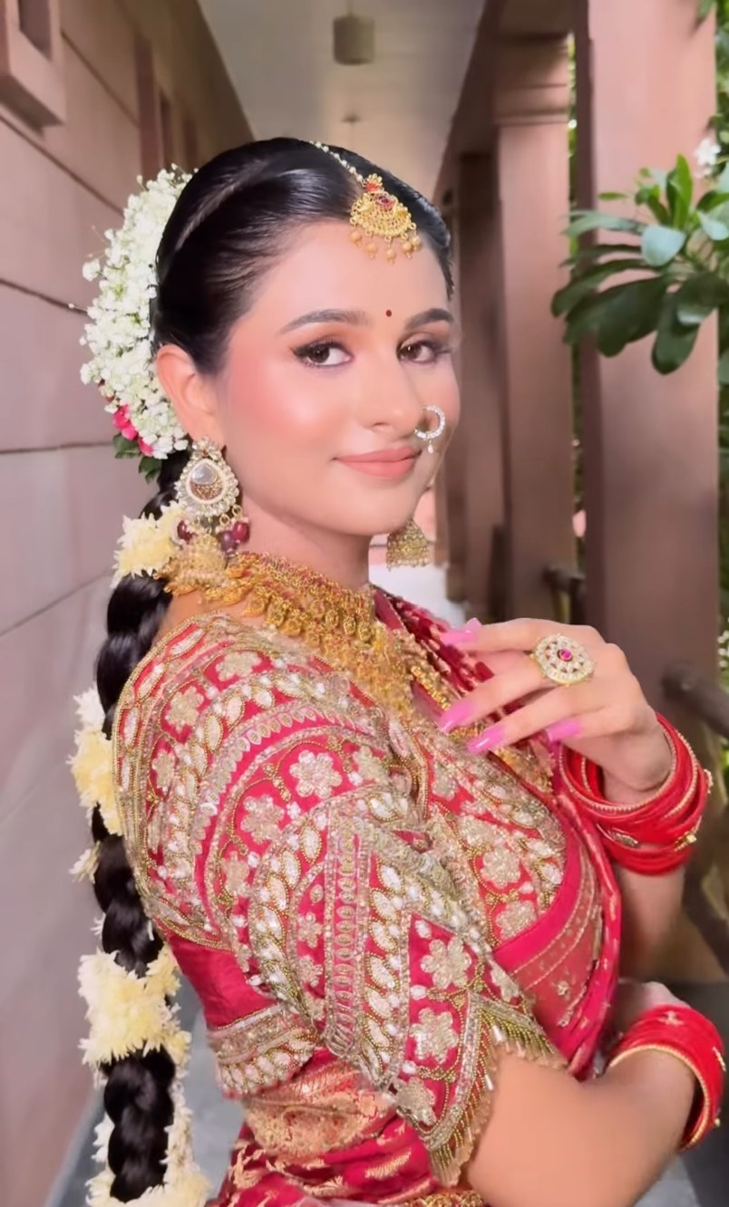 Mahinaa Makeovers recent look 9